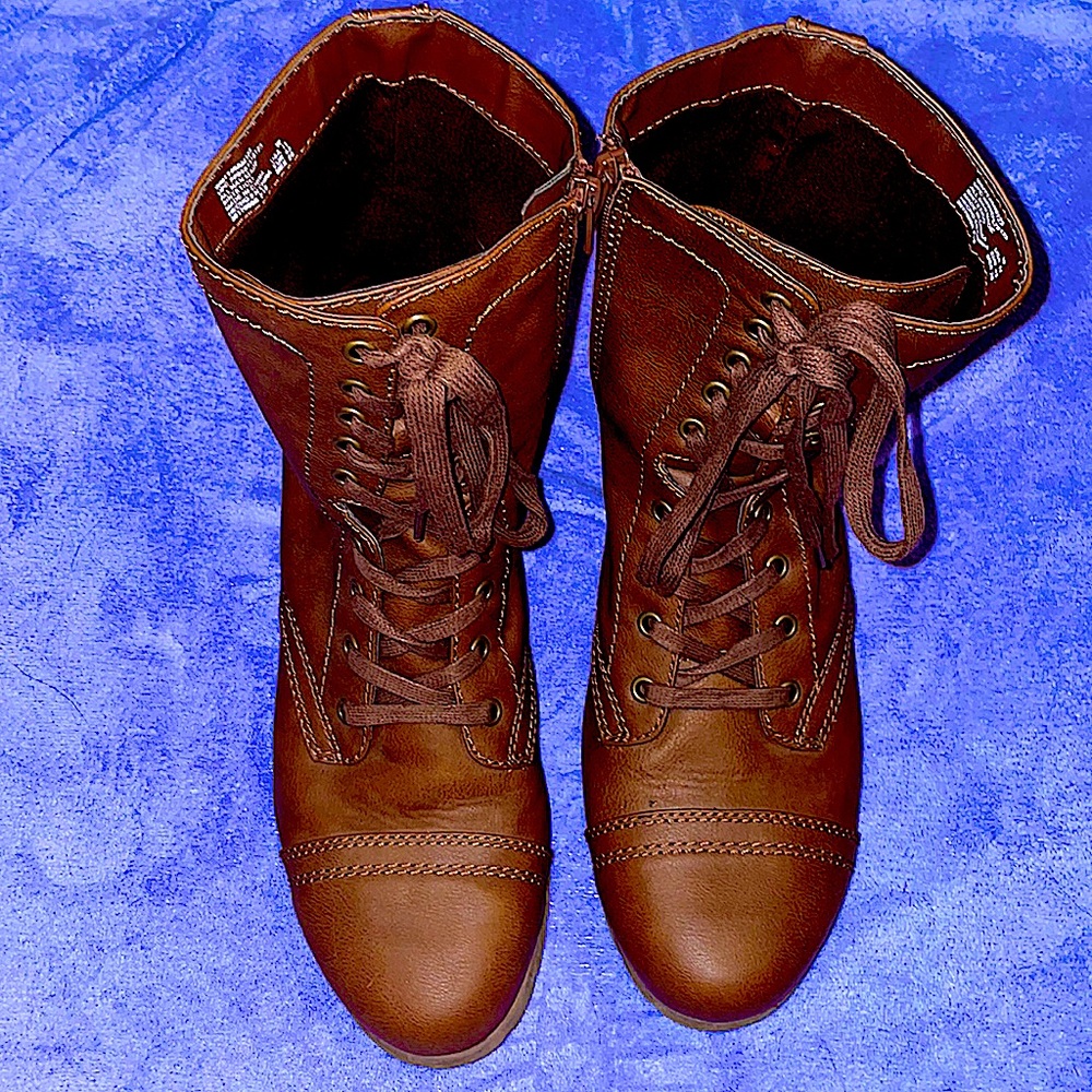 Brown, Time and Tru size 11 wide Combat Boots